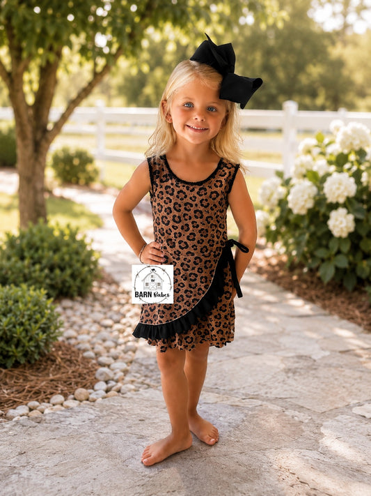 CHEETAH ATHLETIC DRESS WITH SHORTS